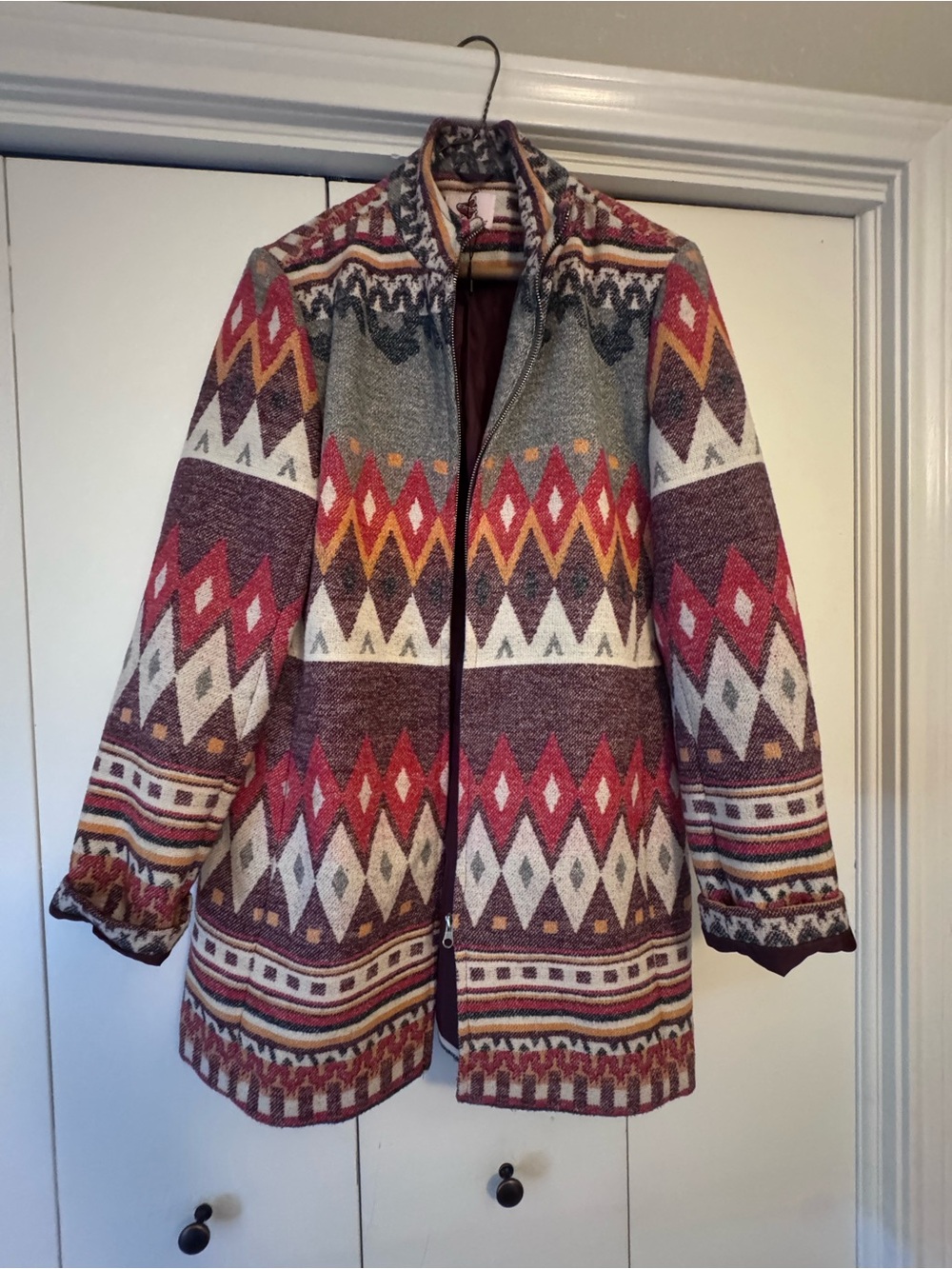 Patterned Zip-Front Women's Sweater Jacket in Multi-Color